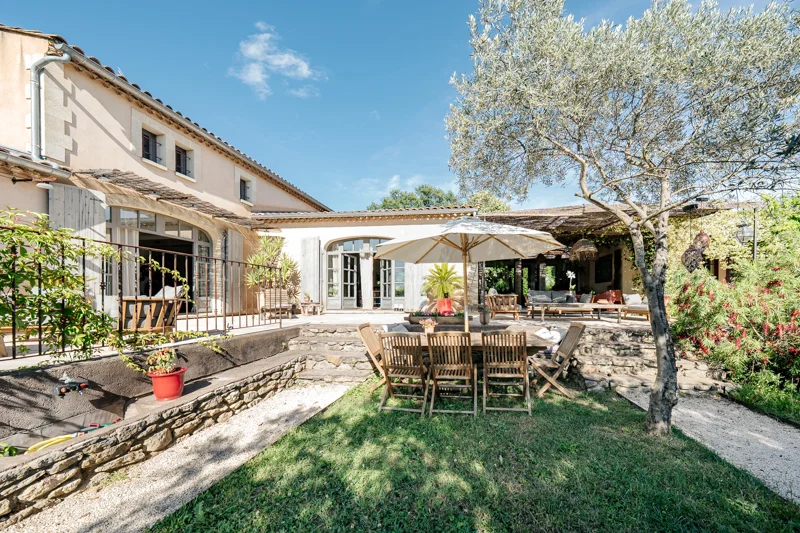 location-maison-villa-insolite-uzes-6